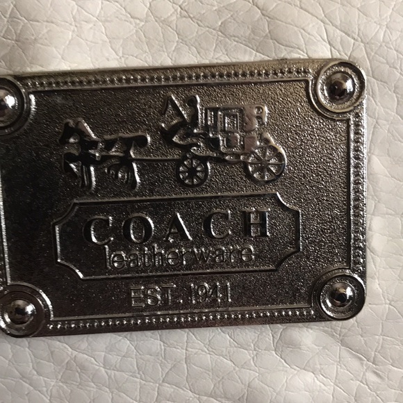 Used purse some wear but good condition - Picture 2 of 7